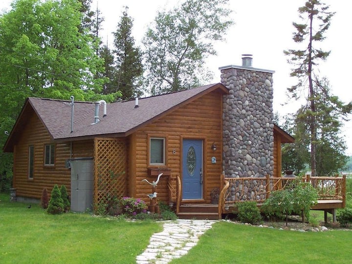 On Canal Indian River Between Mullett & Burt Lake Cabins for Rent in