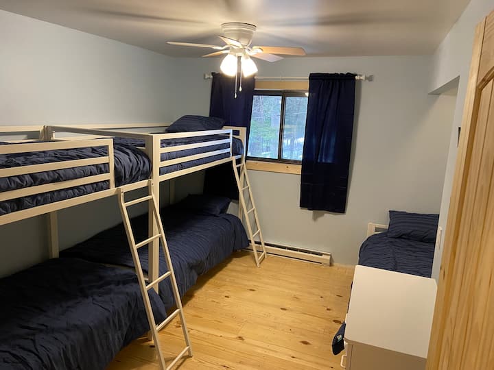 卧室3 （上下铺房间）