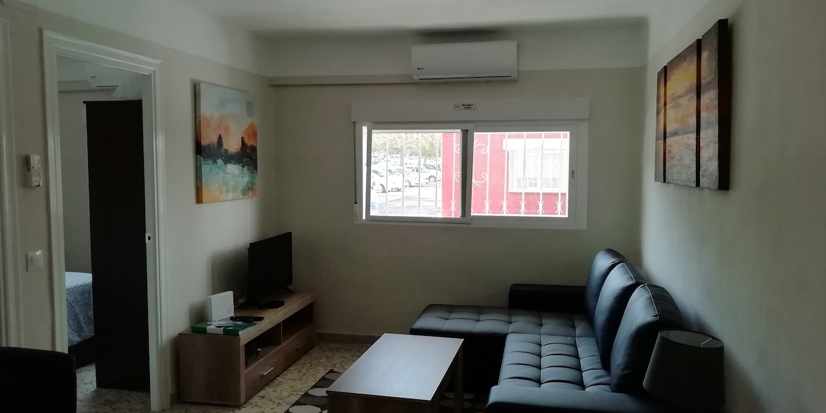 Propiedad de Airbnb exitosa: Calle Rio Trueba 11 Ground Floor D en Torremolinos