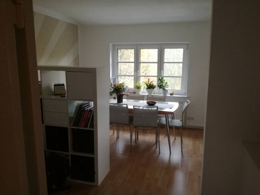 Büro + Essezimmer