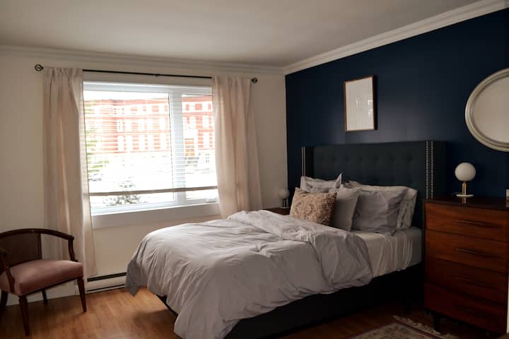 Spavaća soba br. 1
Bračni krevet (1,6x