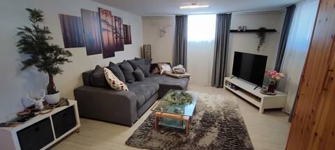 Wildlife enclosure vacation home