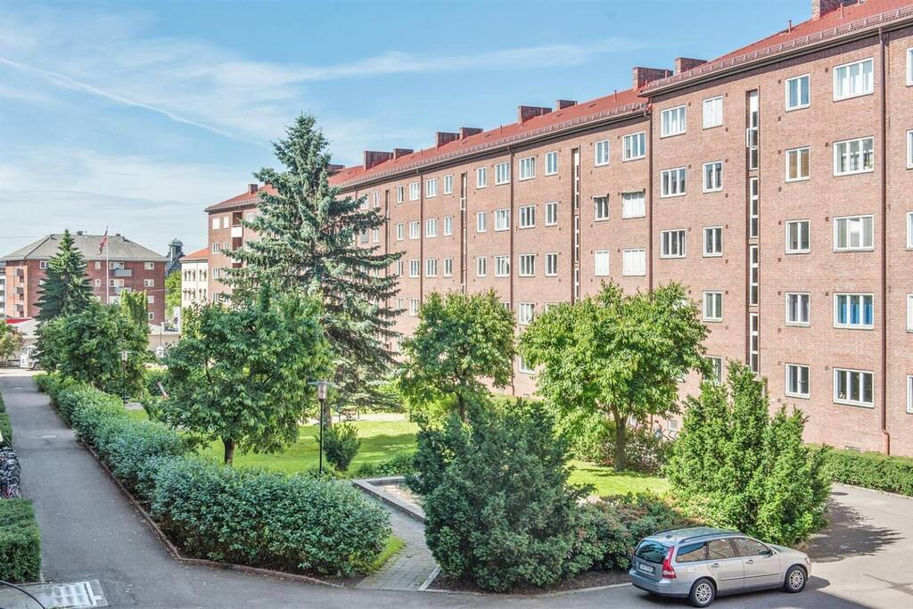 Bakgård