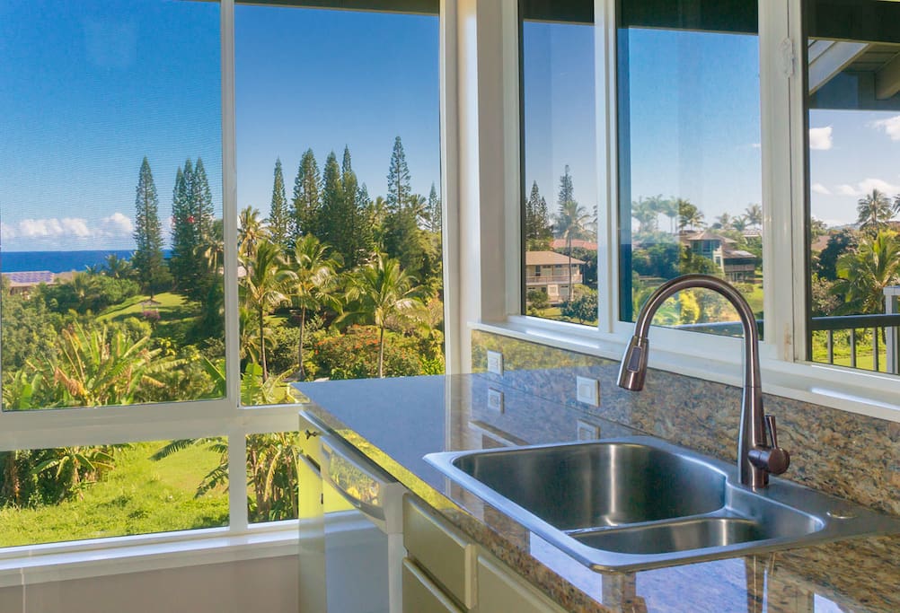Enjoy cooking with an ocean view from Cliffs 7303.