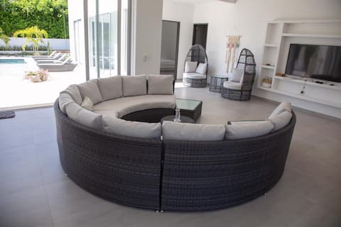 Successful Airbnb property: Beautiful modern house in Nilo-Girardot in Nilo