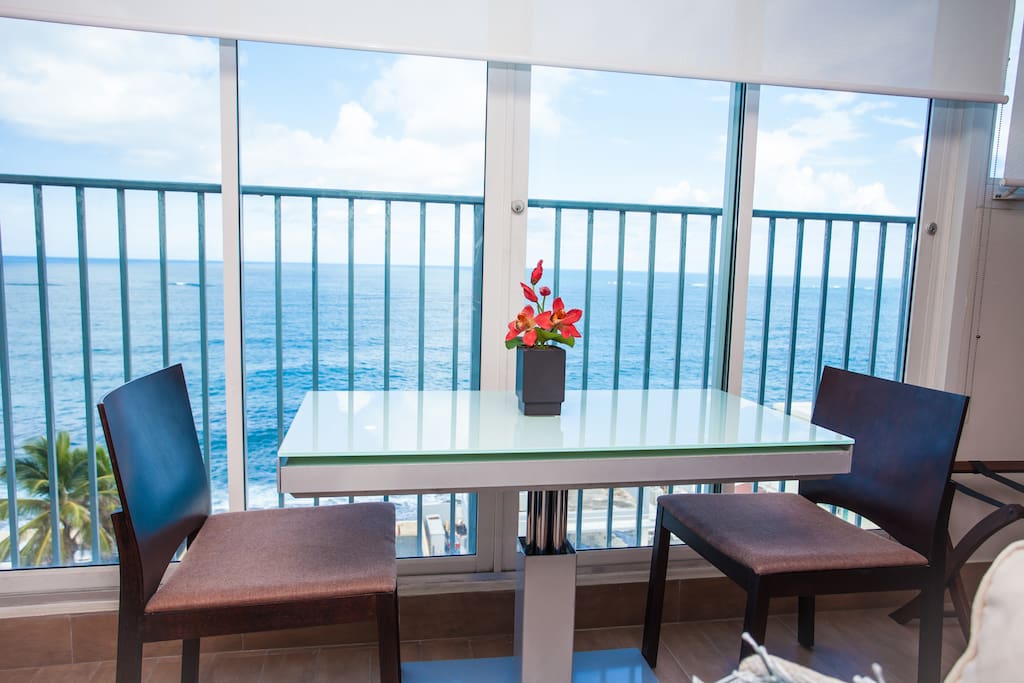 Dine with these spectacular view.