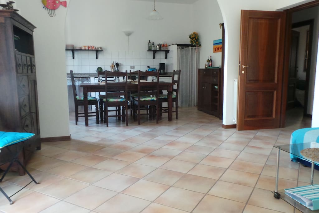 Living, dining, cooking on 40 qm