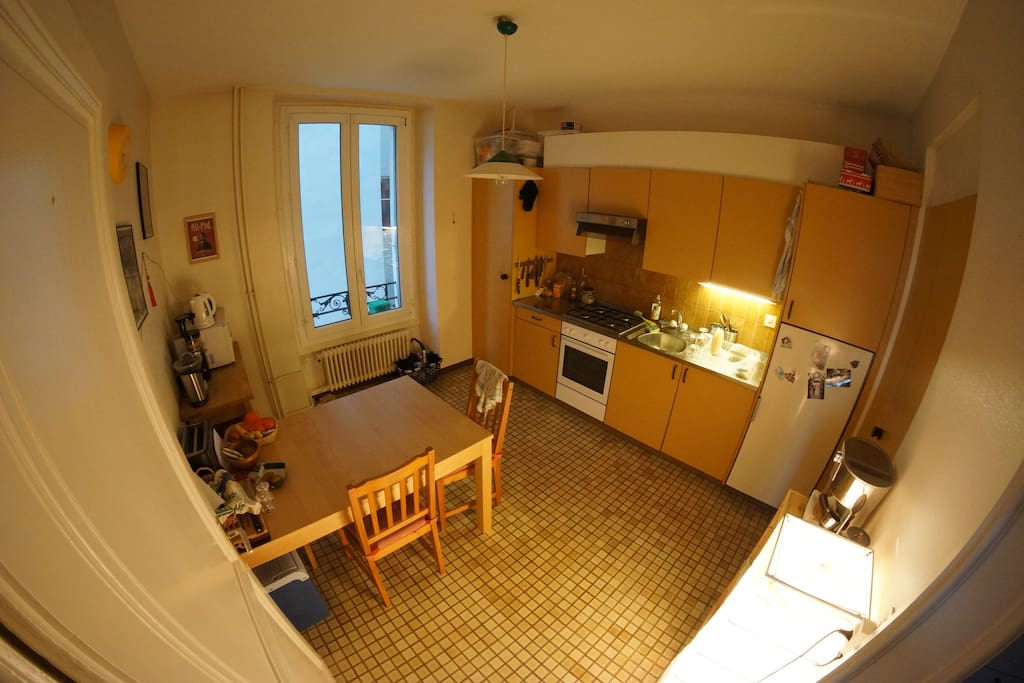 Fully equipped kitchen