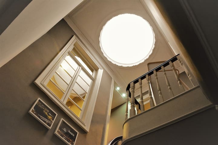 Fine Arts – 4 room house