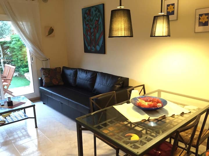 Townhouse For Rent In The Summer Season Estartit - Peratallada