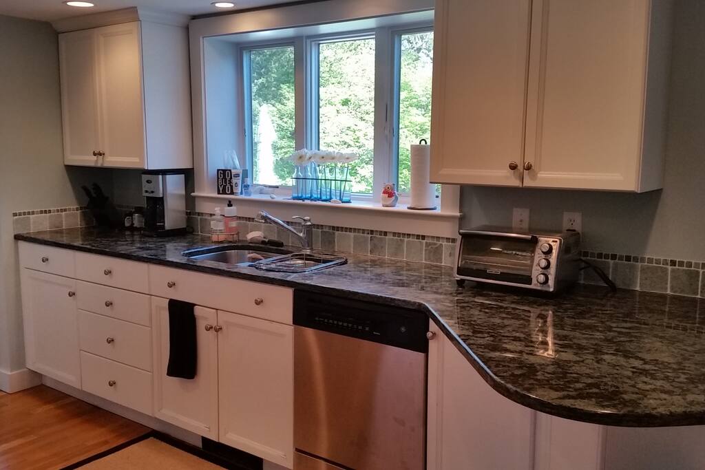 Dishwasher, toaster oven & coffee maker