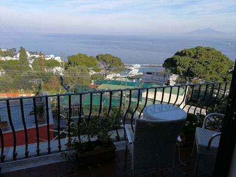Annuncio Airbnb popolare: Casa Vacanza in Capri "La Marocella" a Capri