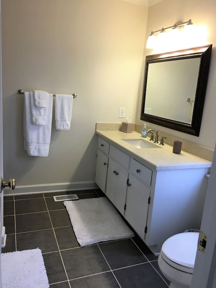 12 Best Airbnb Vacation Rentals In Rocky Mount, North Carolina