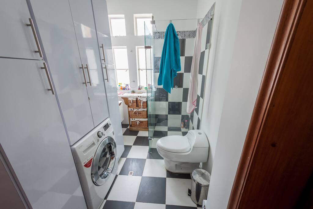baño compartido