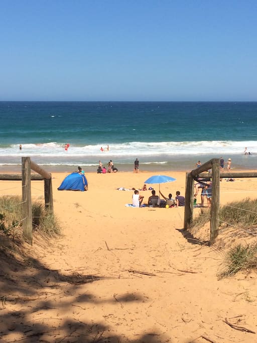 3 min walk to beach