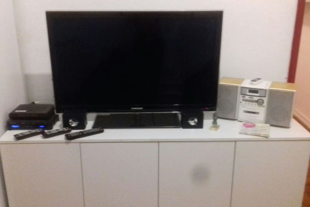 TV LCD 42 net liberada
wi fi 15 gigas
mini sistem
guia ou mapa rj