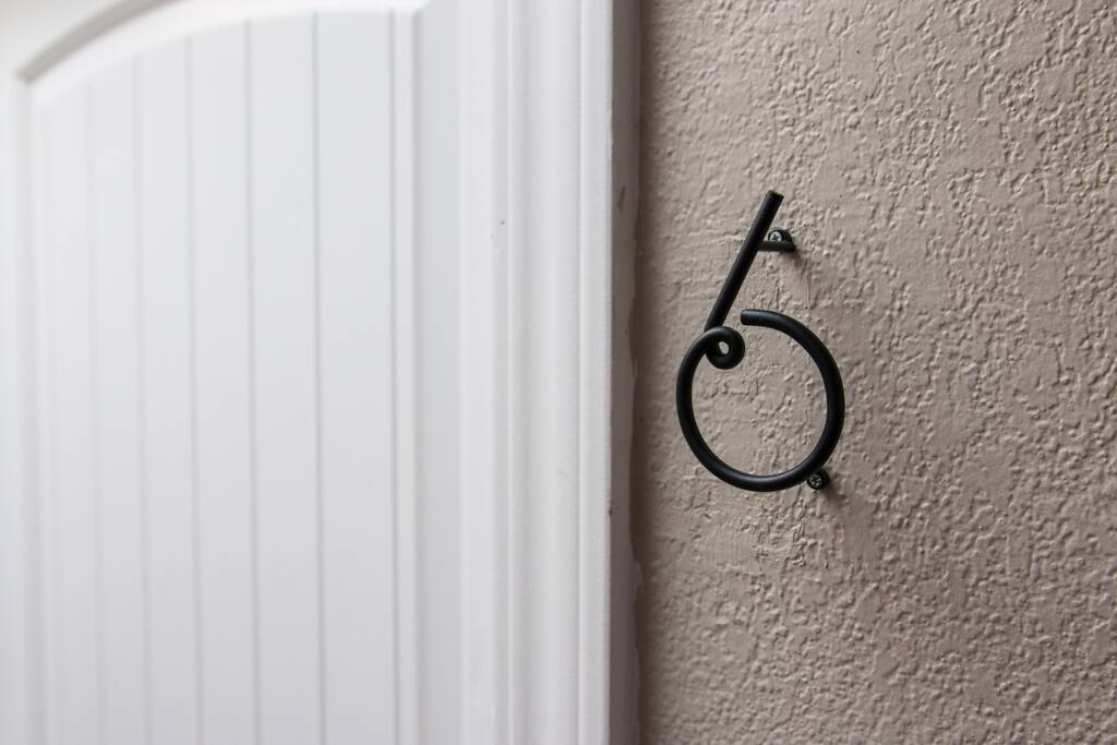SUITE #6
