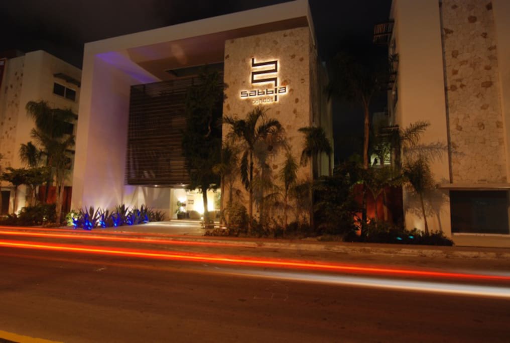 Building Sabbia Entrance