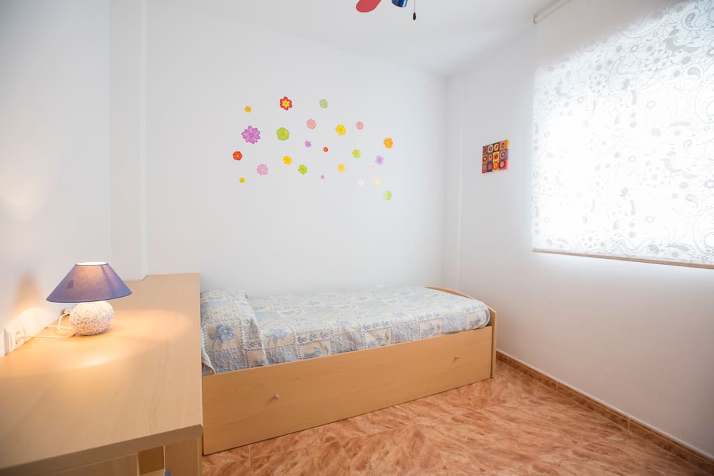 Habitación con cama nido
