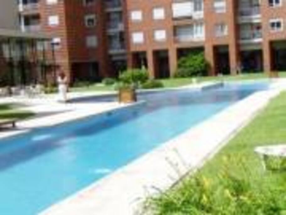 piscina climatizada todo el año
