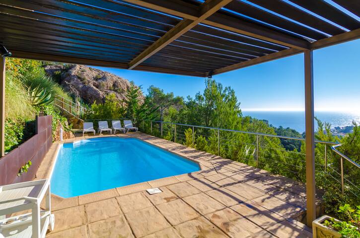 Club Villamar – Sauvignon gallery image 2