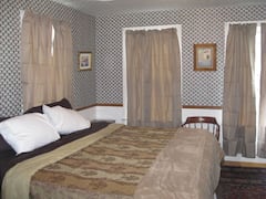 Your+Own+Private+Hideout.