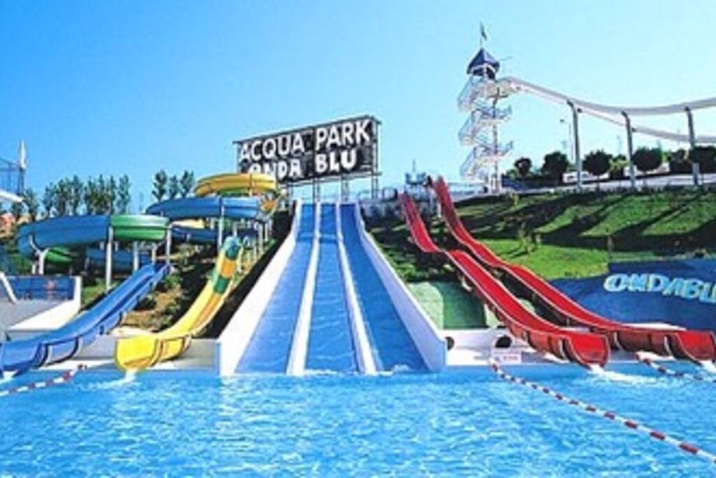 A 2 km l'acqua park