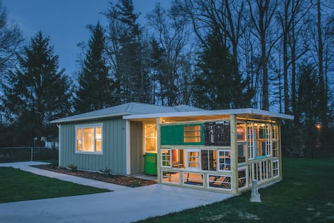 Pisgah Trailhead Bike Bungalow