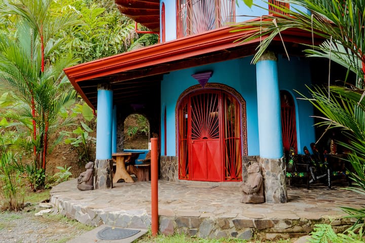 Nativa PM managed Airbnb listing 3