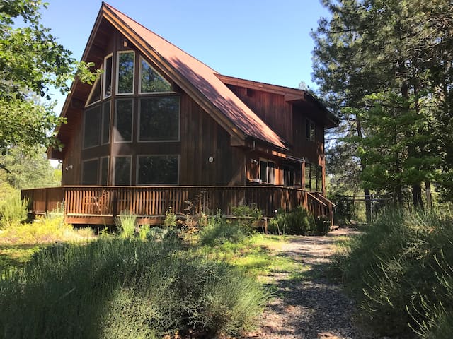 Private Chalet Surrounded by Nature on 4 acres