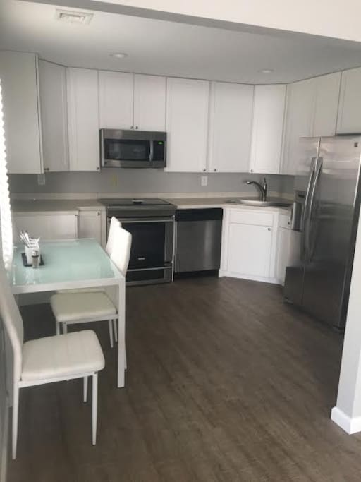 Eat In Kitchen
