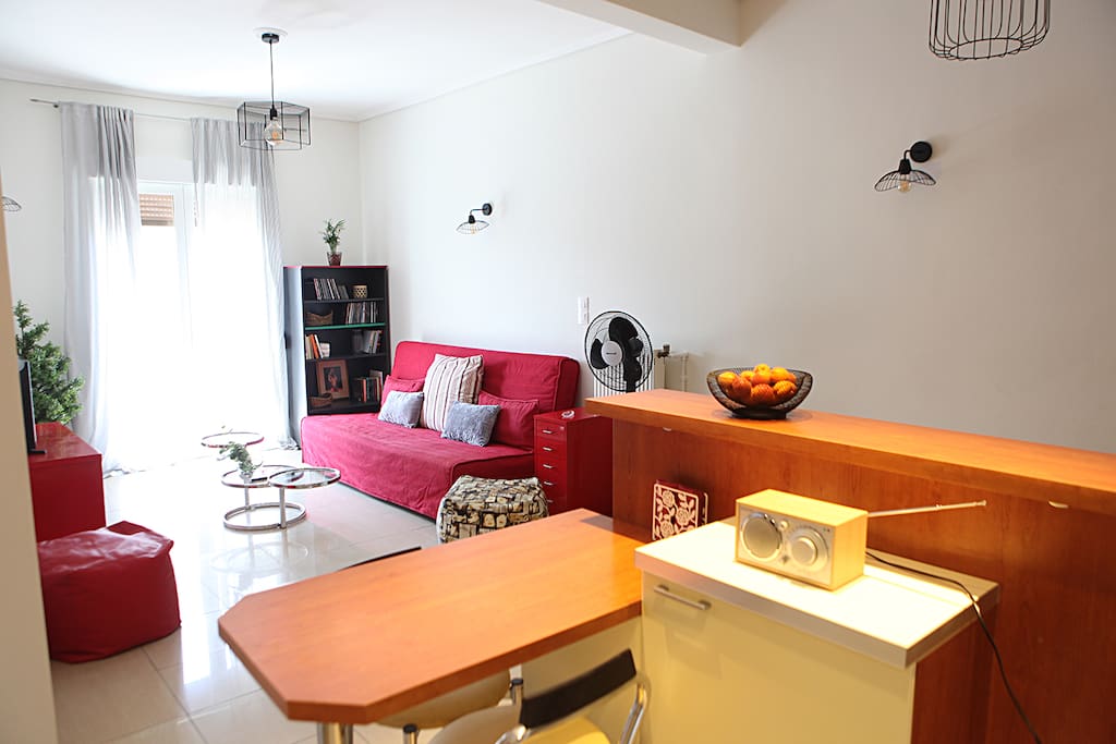 Modern & bright living room
