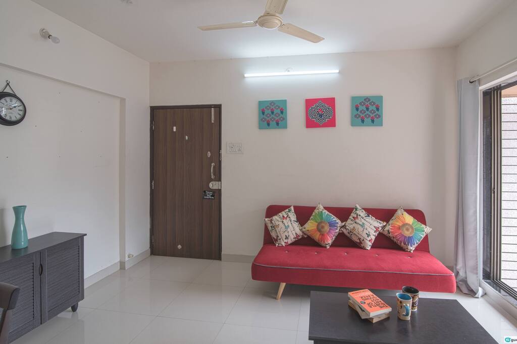 The apartment is comfortably furnished and has free WIFI ensuring our guests have everything required to make their stay comfortable.