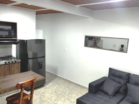 Top Airbnb: Mauro Aparta studio in Aranjuez