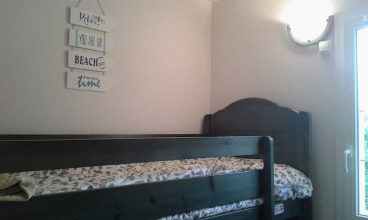 Bunks  80x190