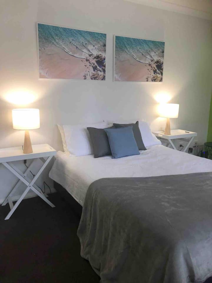 Chumba cha kulala 4 (Malkia)