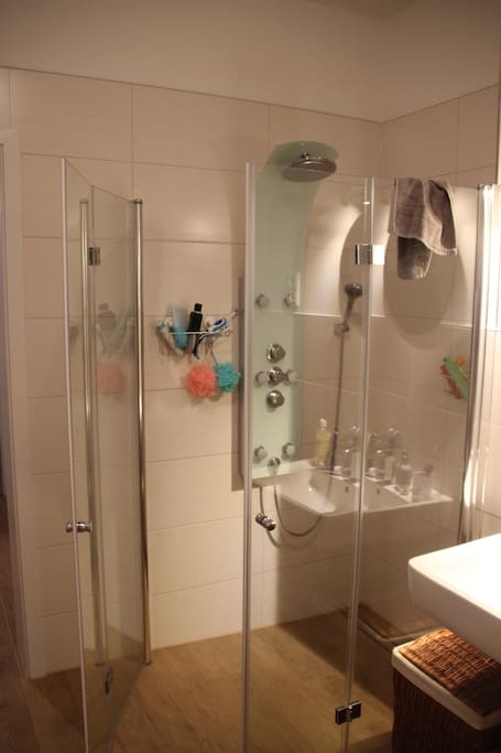 die tolle Dusche