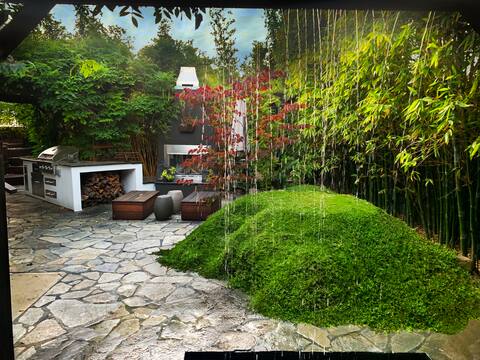 Private house & Gardens - blocks to Amazon + Apple