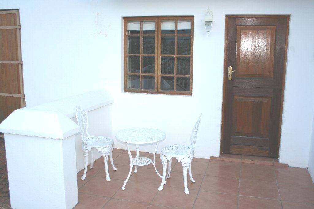 Front stoep area