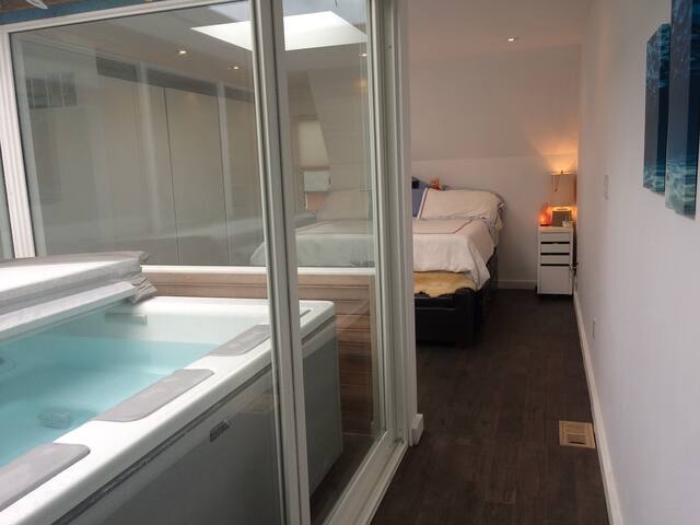 Christie House Toronto gallery image 2