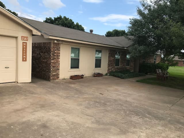 Airbnb Robinson Vacation Rentals Places To Stay Texas