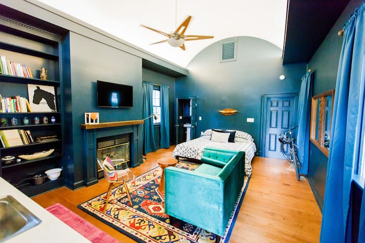 Bed and Bike for Two