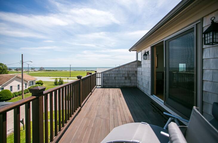 Scarborough Beach, Narragansett RI gallery image 4