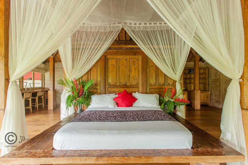 Master bed