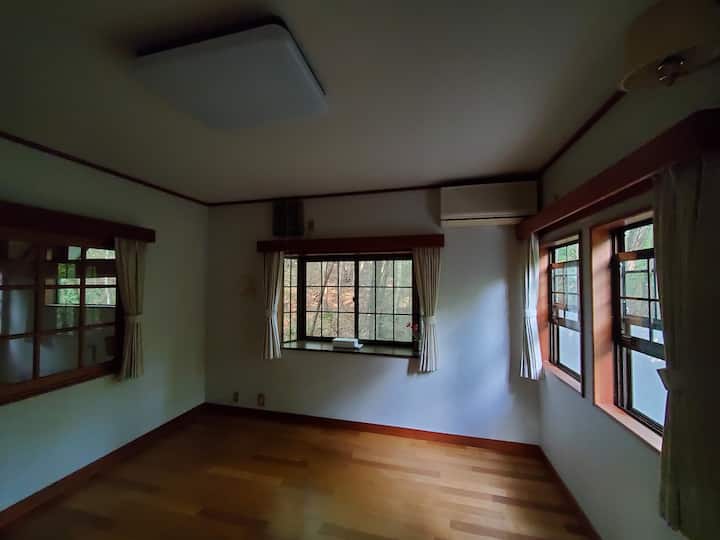 3階(洋室) / drveni pod