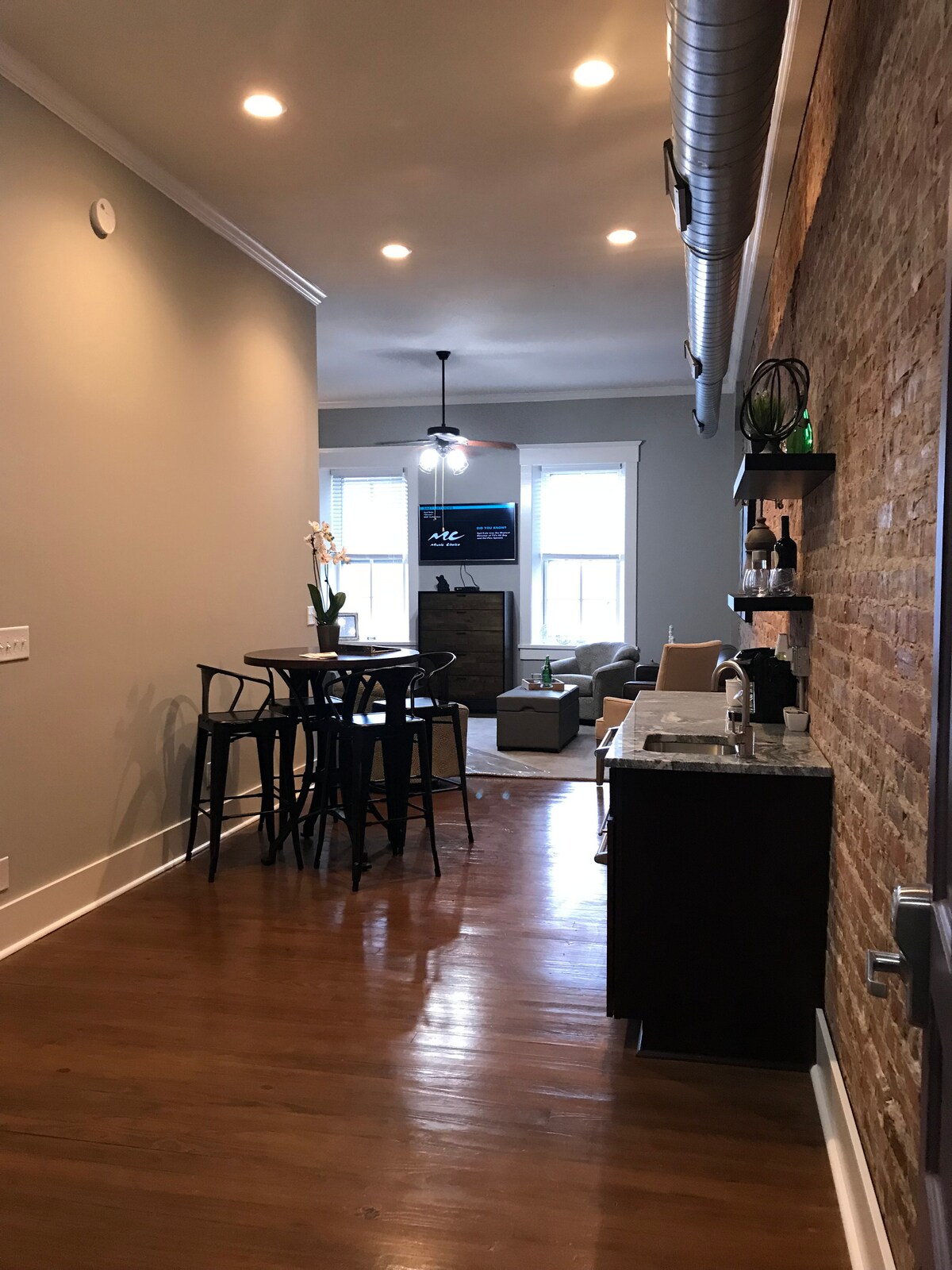 Namaste Lofts Lotus Suite