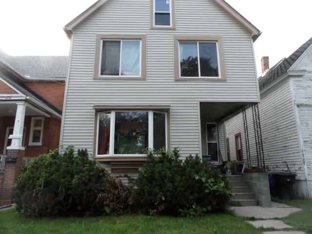 Goodbye Blue Detroit art/sleep stop