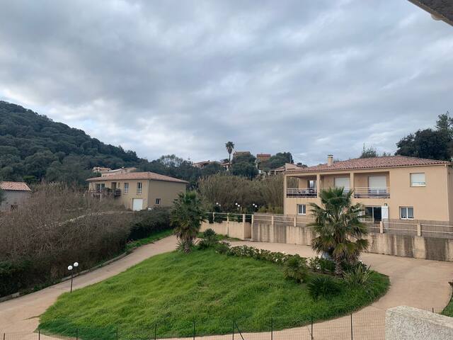 Download 1 chambre a coucher condo au nord de la plage de myrte For Free