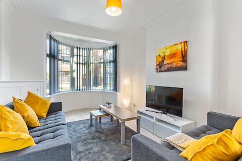 Top Airbnb: Jasmine Villa A: Ideal for QMC & Uni/Free parking in Ruddington