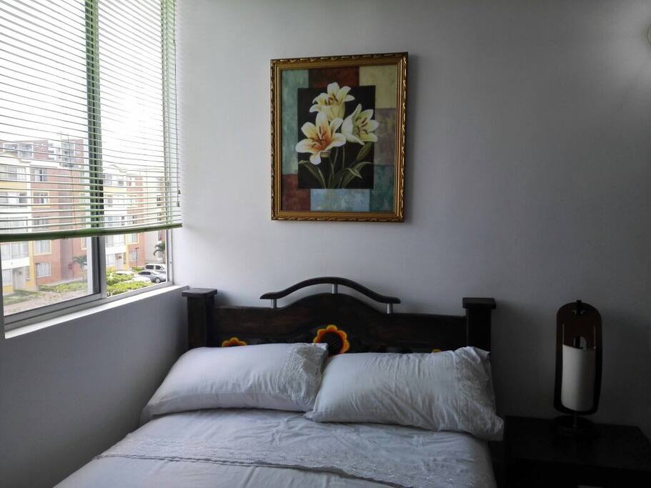 Ventana con vista al conjunto.
